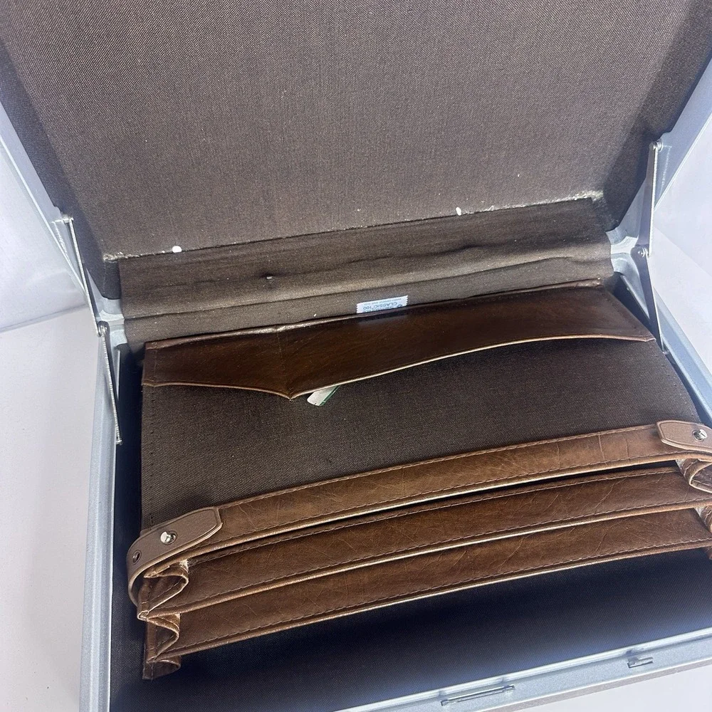 Vintage Samsonite Accord Hard Shell Attache Briefcase Combination Lock Brown